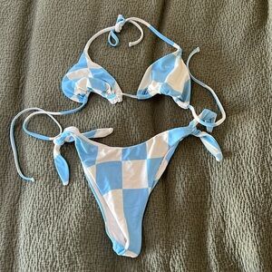 Abysse bikini 
Size large